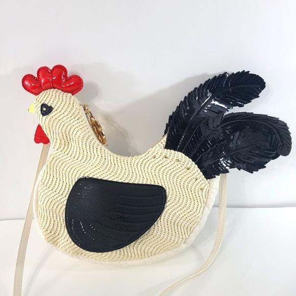 Betsey Johnson Handbags - Betsey Johnson Wing Man Crossbody Chicken Rooster Bird Faux Straw Wicker Handbag